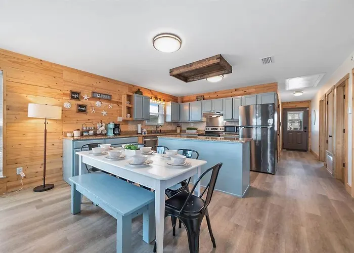 Heated Pool - No Pool Heating Fee - Walk2beach - Fire Pit - Pet Friendly
