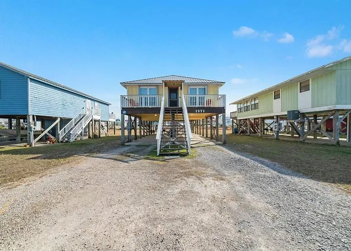 Heated Pool - No Pool Heating Fee - Walk2beach - Fire Pit - Pet Friendly Holiday home *